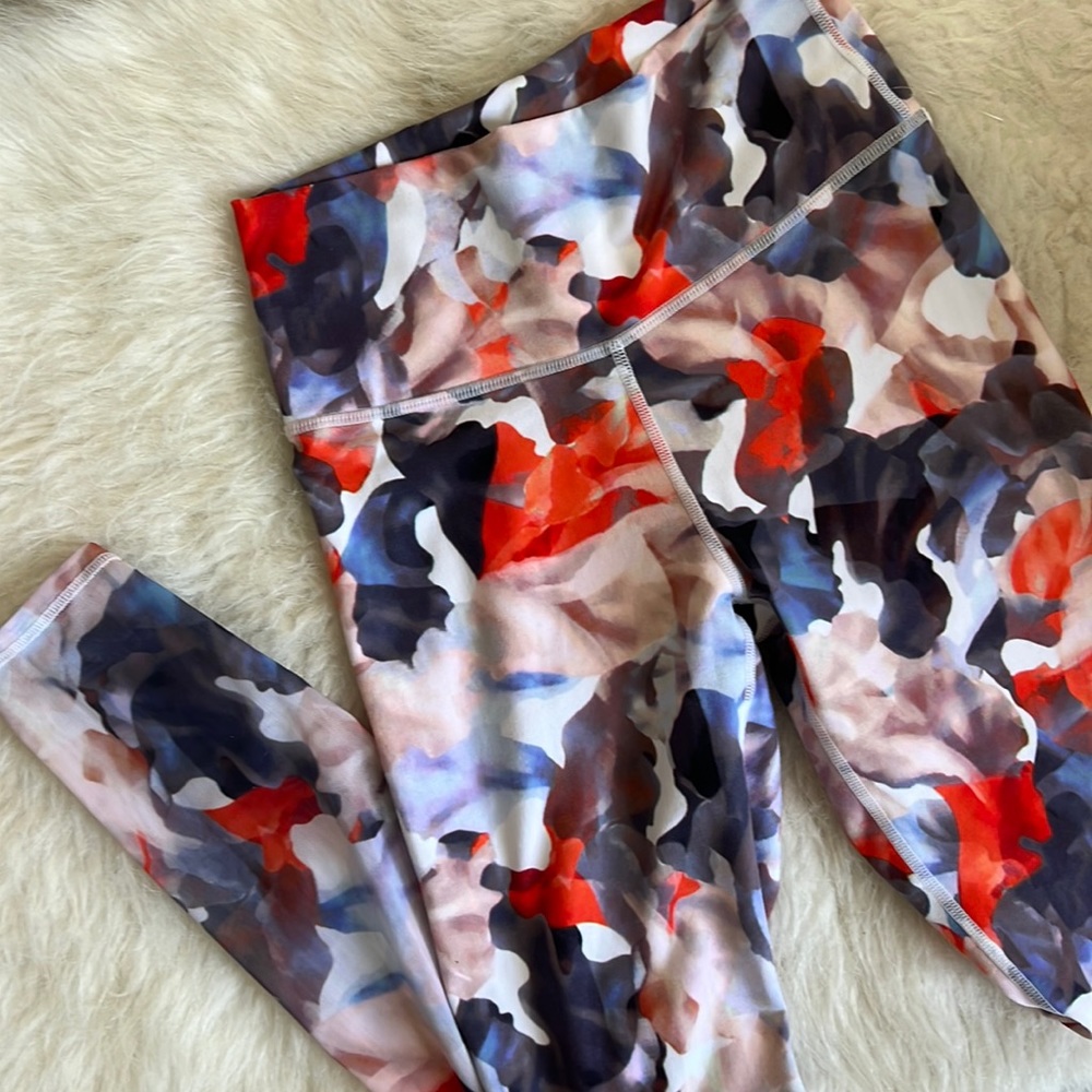 NWOT Fabletics leggings